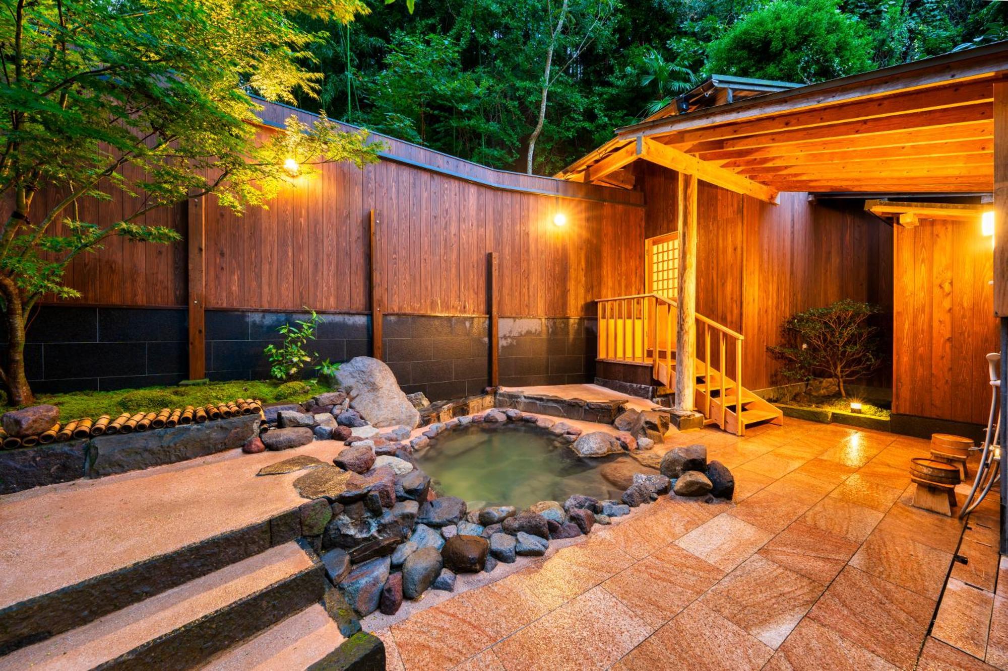 Beppu Showaen Ngoại thất bức ảnh