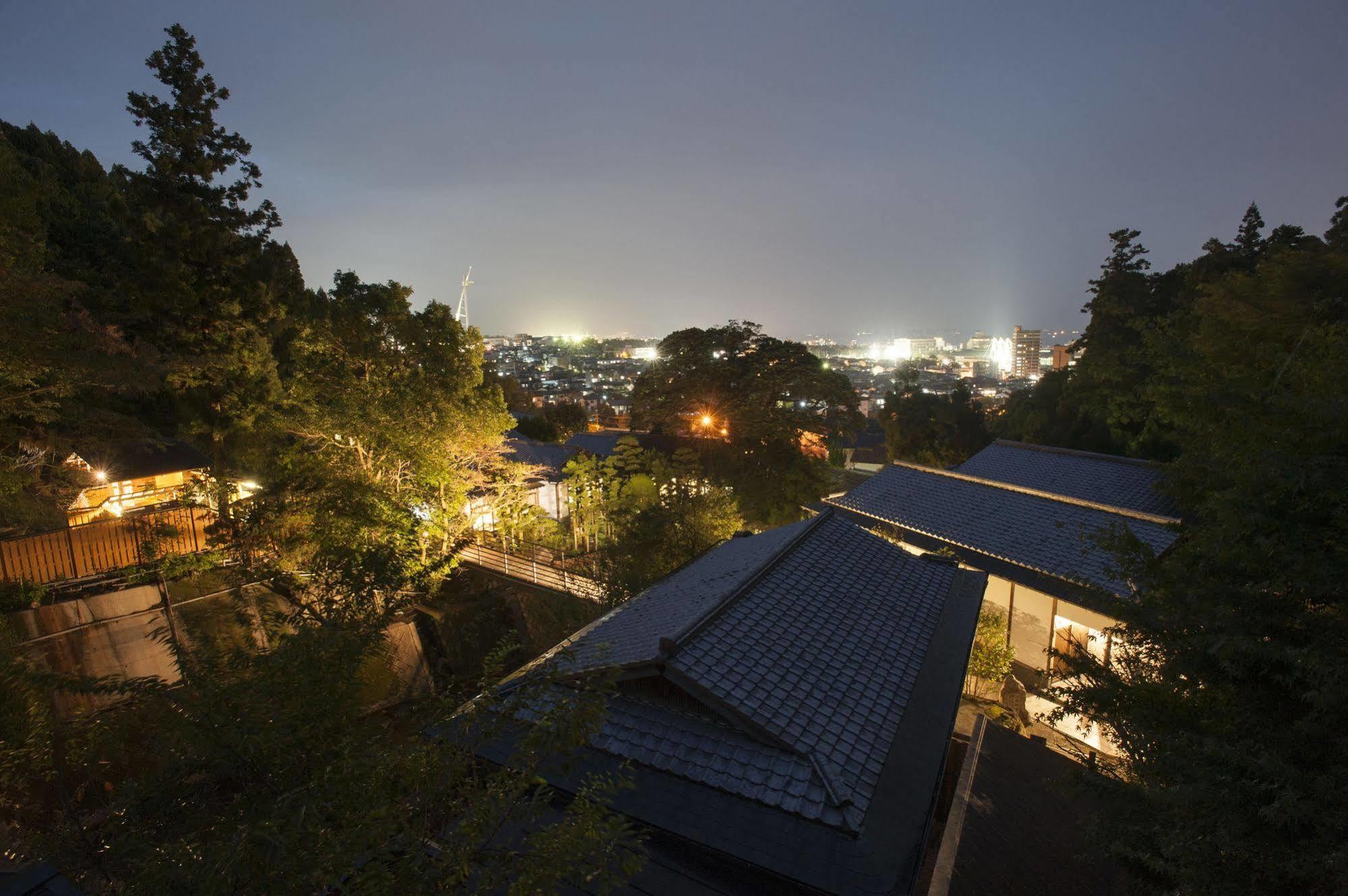 Beppu Showaen Ngoại thất bức ảnh